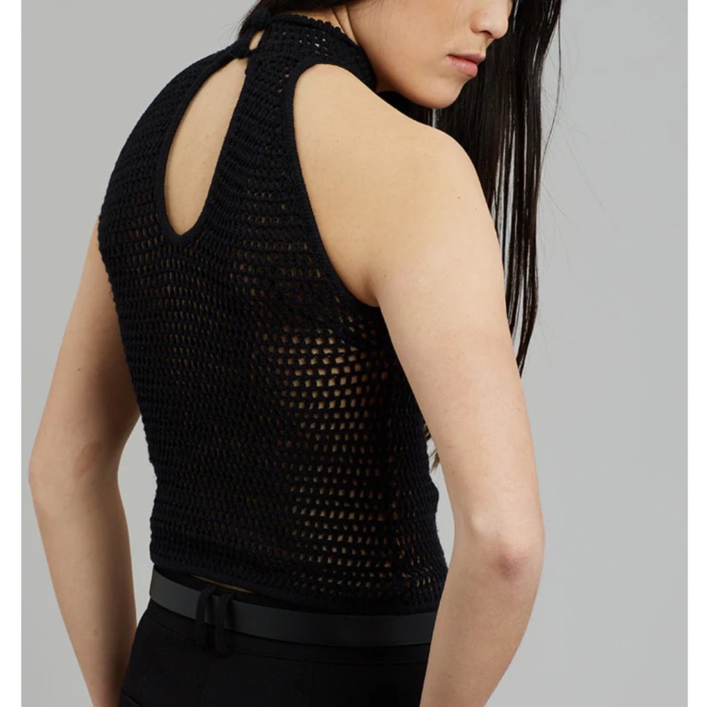 THE GARMENT EGYPT CROCHET TANK TOP - BLACK
ADD TO WISHLIST - Picture 4 of 11
